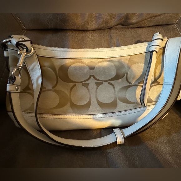 Coach handbag - Picture 4 of 7